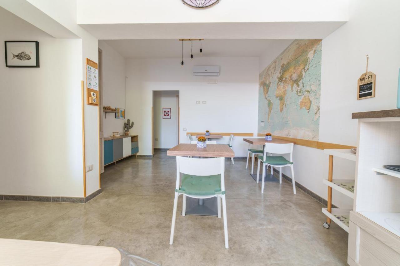 40° Parallelo Guest House リオーラ・サルド エクステリア 写真
