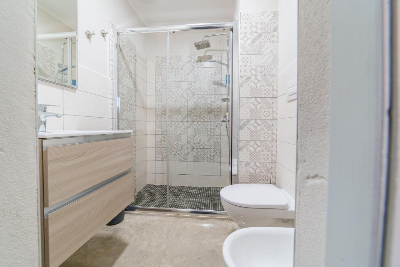 40° Parallelo Guest House リオーラ・サルド エクステリア 写真