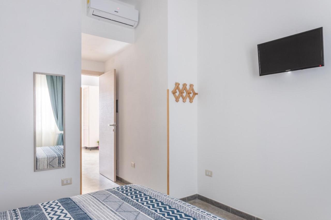 40° Parallelo Guest House リオーラ・サルド エクステリア 写真