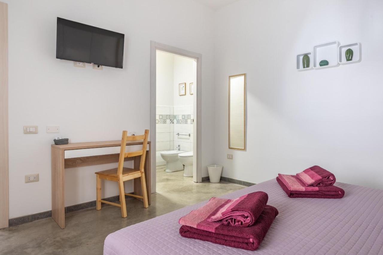 40° Parallelo Guest House リオーラ・サルド エクステリア 写真