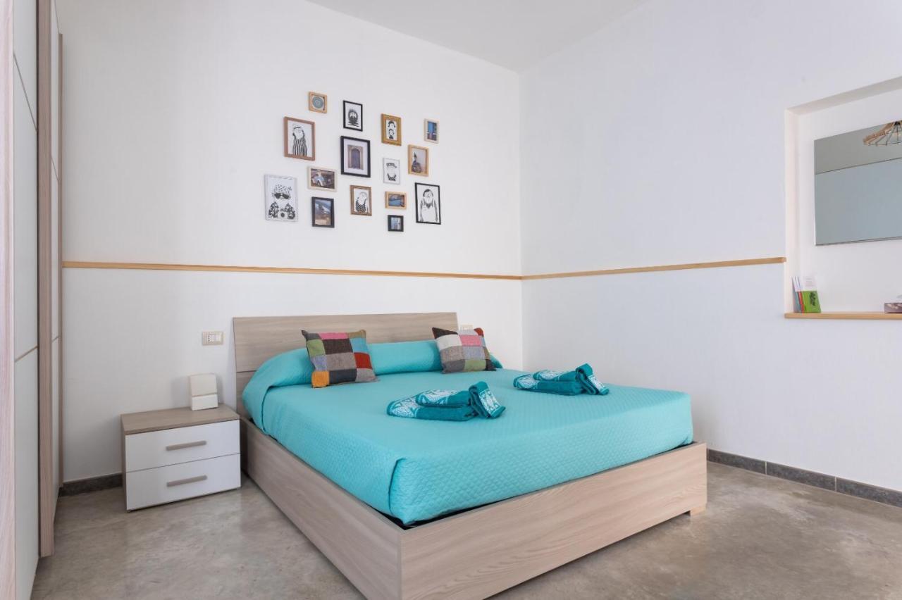 40° Parallelo Guest House リオーラ・サルド エクステリア 写真