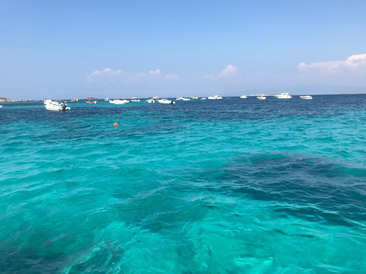 40° Parallelo Guest House リオーラ・サルド エクステリア 写真